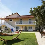 Eleni's Apartmán *