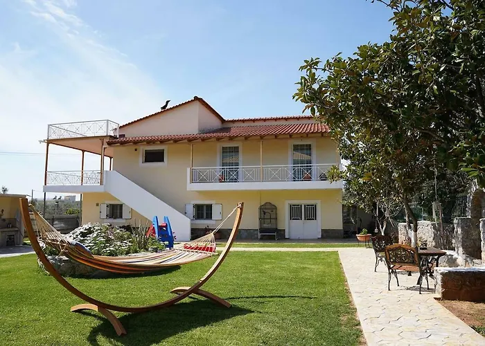 Eleni's Appartement *